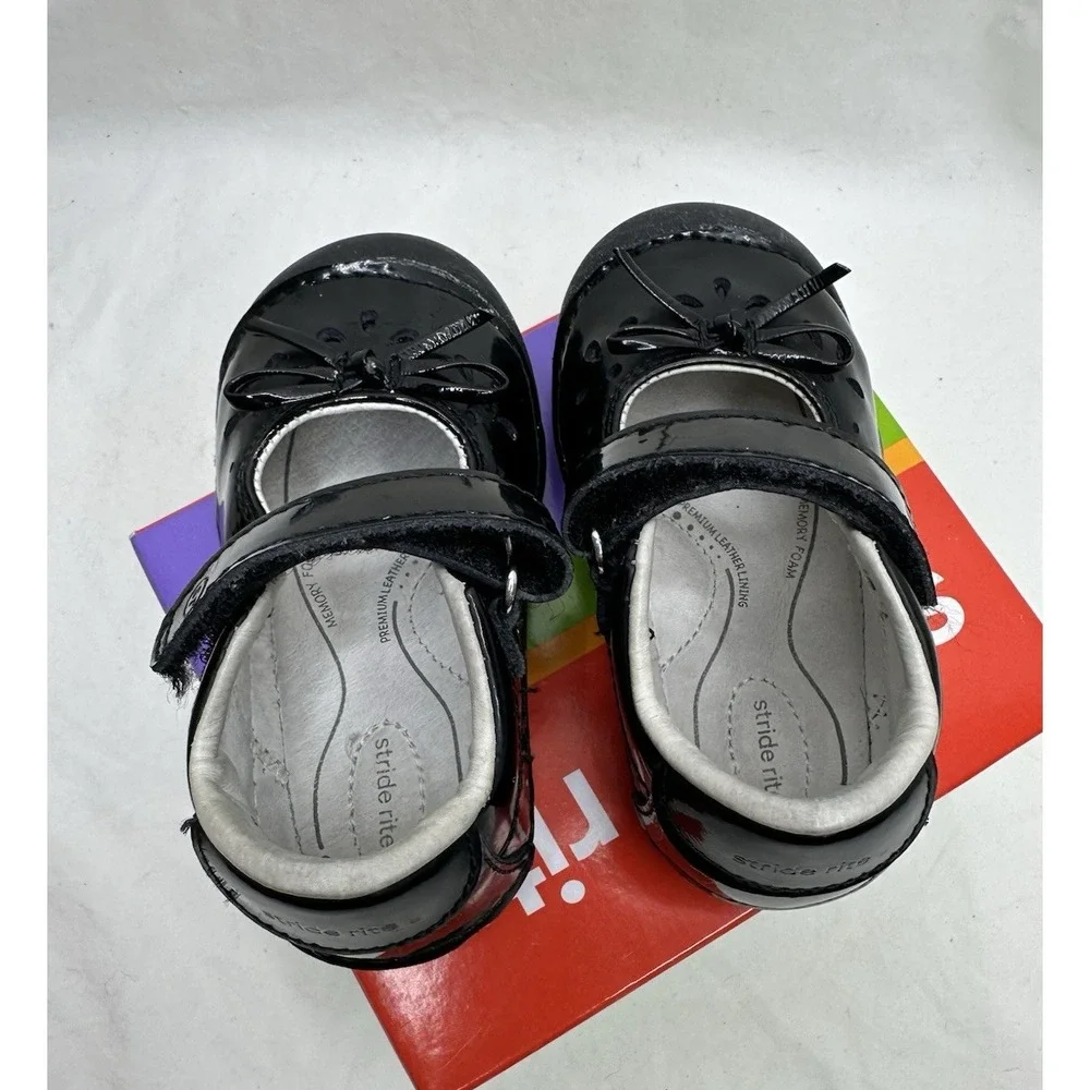 Stride Rite Mary Jane Black Girls Patent Leather Bow Sz 5 M with box